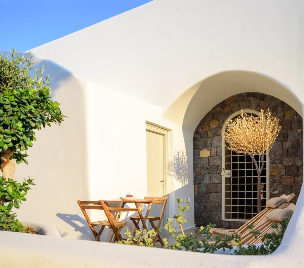 Oia Treasures Art Suites Exterior foto